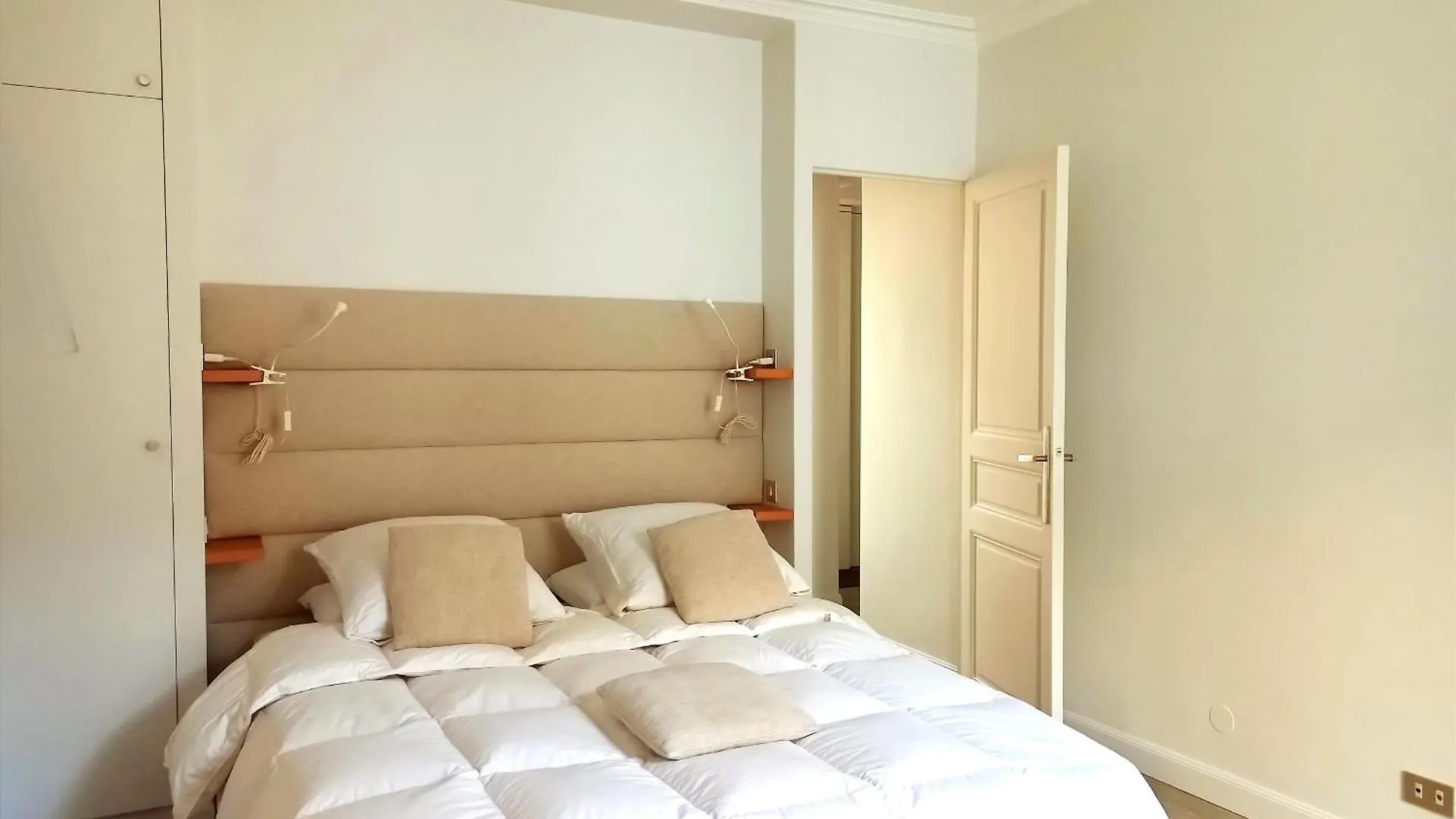 Rue De L'universite - 7 Apartamento Paris