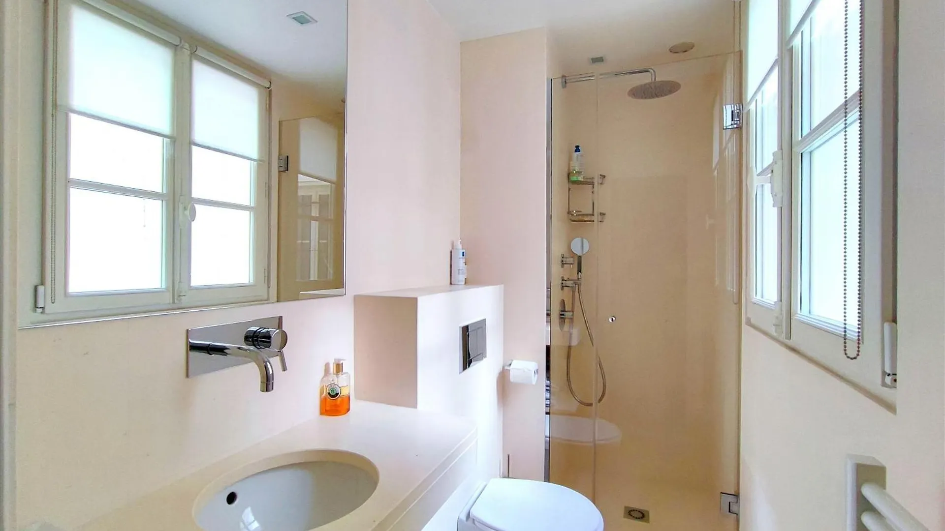 Apartamento Rue De L'universite - 7 Paris
